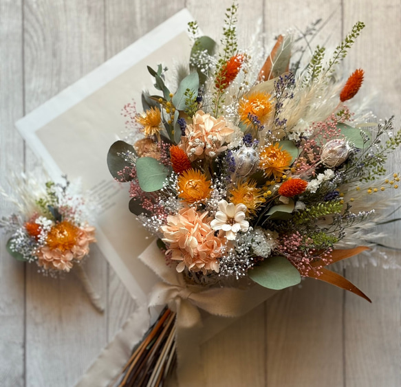 パンパスグラスと小花いっぱいのナチュラルブーケ　 17枚目の画像