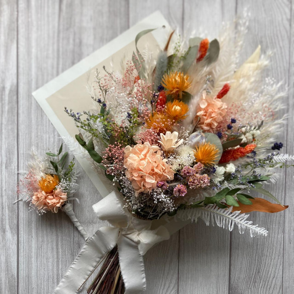 パンパスグラスと小花いっぱいのナチュラルブーケ　 6枚目の画像