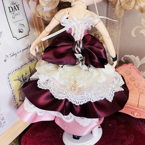 サテン生地 クラシカルドレス ブライス リカちゃん アウト サテン生地 クラシカルドレス ブライス リカちゃん アウト