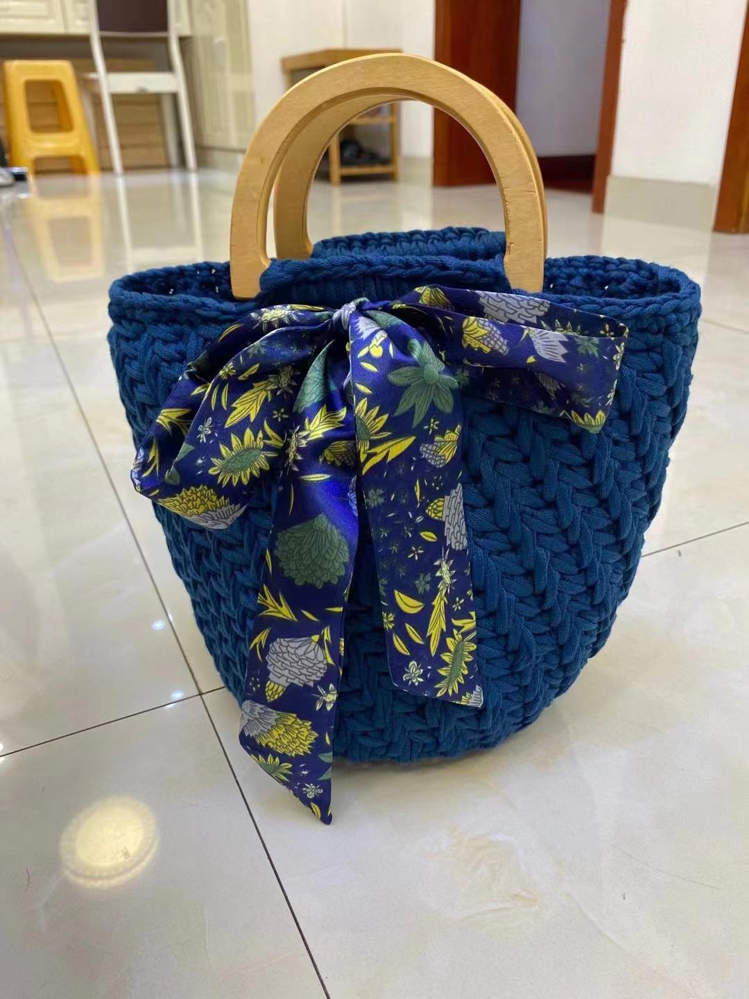 レディースバッグ　編みバッグ　トートバッグ母の日ギフト