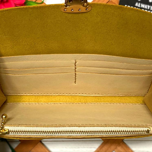 ❤️【幸福の黄色いお財布♪】高級感×シンプルデザインの大人オシャレ