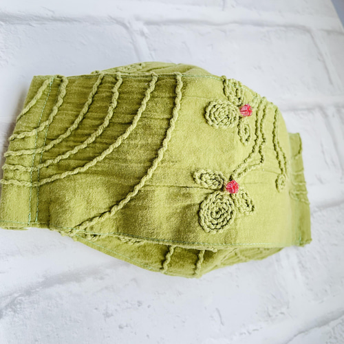 yori / shirocon ループ刺繍口ングスリーブ 極美品 shirocon Yori ヨリ ループ刺繍ロングスリーブ ブラウスM