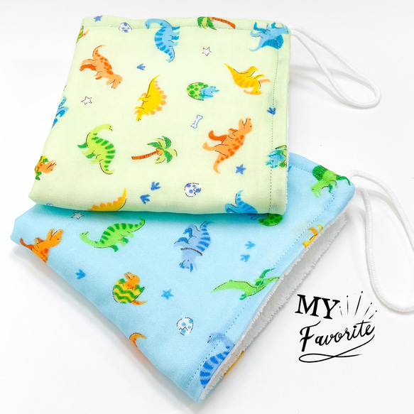 sale◇2枚セット♡ループ付きタオル ふんわりガーゼ たまごと恐竜柄  