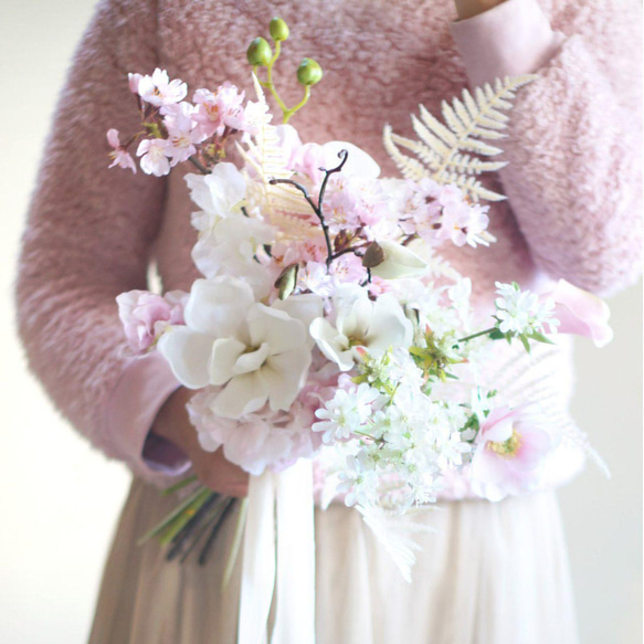 【２点セット】桜とマグノリア 春のウェディングブーケ・ブトニア 5枚目の画像