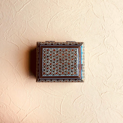 ペルシャの象嵌細工　小箱　長方形S　12ｃｍ【ハータムカーリー035】 1枚目の画像