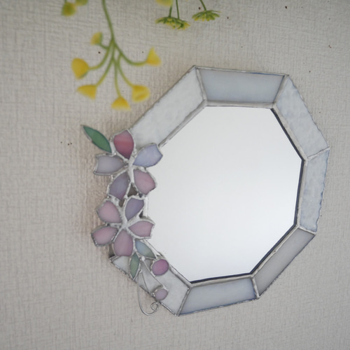 ✴︎:.白ベースの桜の八角形鏡♪ (19.5size/Max21) ドレッサー・ミラー