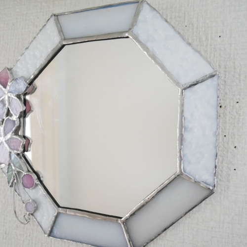 ✴︎:.ステンドグラス 八角形のミラー / 春の桜 壁掛け鏡 ドレッサー