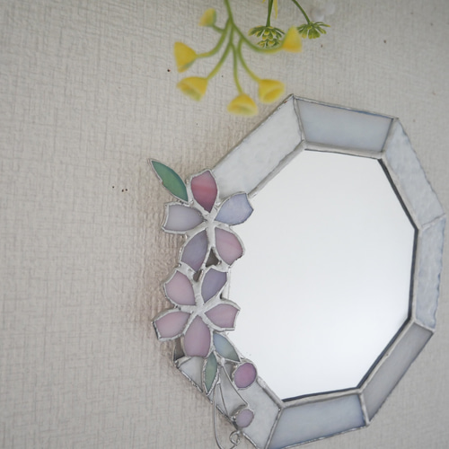 ✴︎:.白ベースの桜の八角形鏡♪ (19.5size/Max21) ドレッサー・ミラー