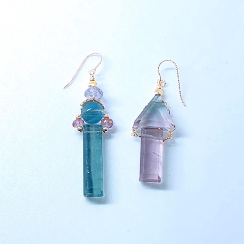 14kgfバイカラーフローライトピアス♡ 再販】 バイカラー フローライト 1粒ピアス 14kgf 大粒 | iichi