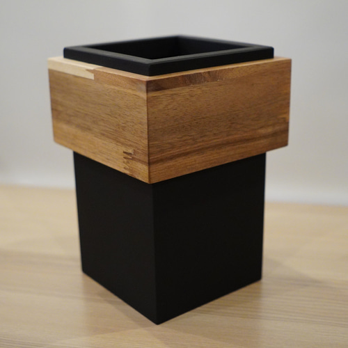 ナチュラル、モダンなダストボックス ゴミ箱 卓上タイプ 木製【受注