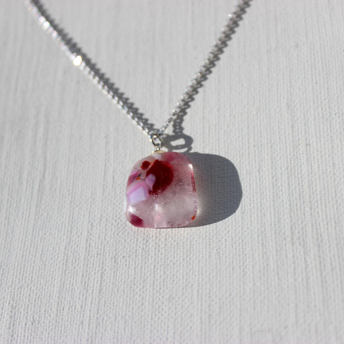 雑誌mina掲載】ガラスのネックレス 赤 ネックレス・ペンダント soe