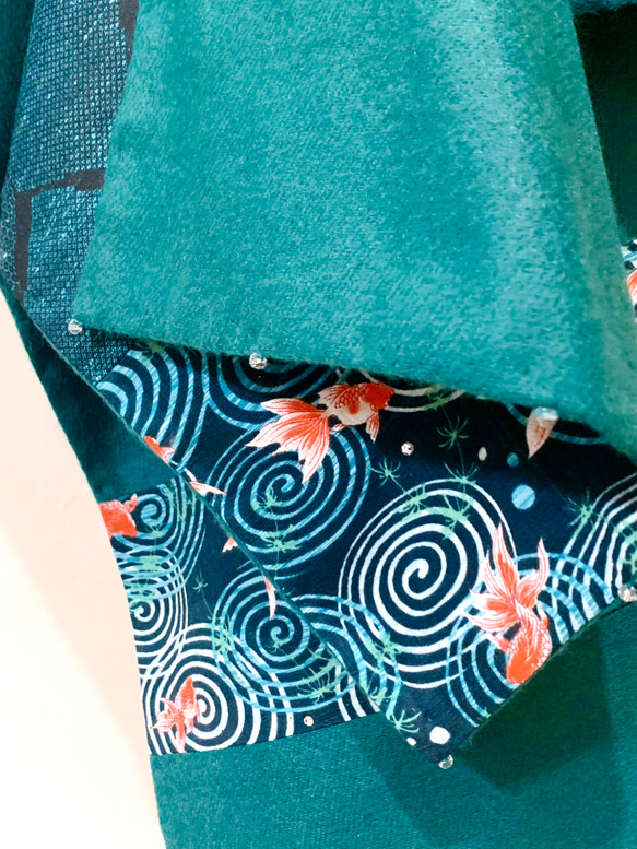 スカーフNo.303 *觀魚*設計師手作日本古董布綠色六角磚紅金魚水草漣漪圍巾 披肩鞥 第11張的照片