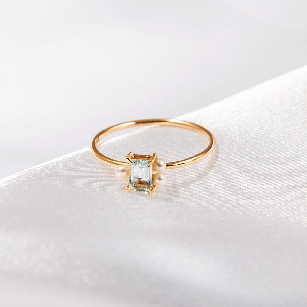 K10ブルースカイとホワイトクラウドリング