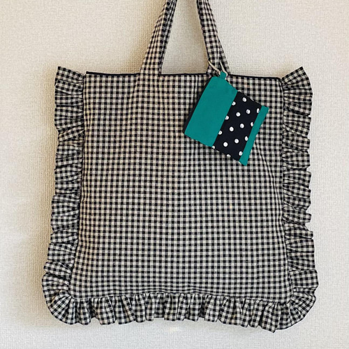 ハンドメイド ♡ フリルバッグ フリフリトート 弱め タータンチェック柄