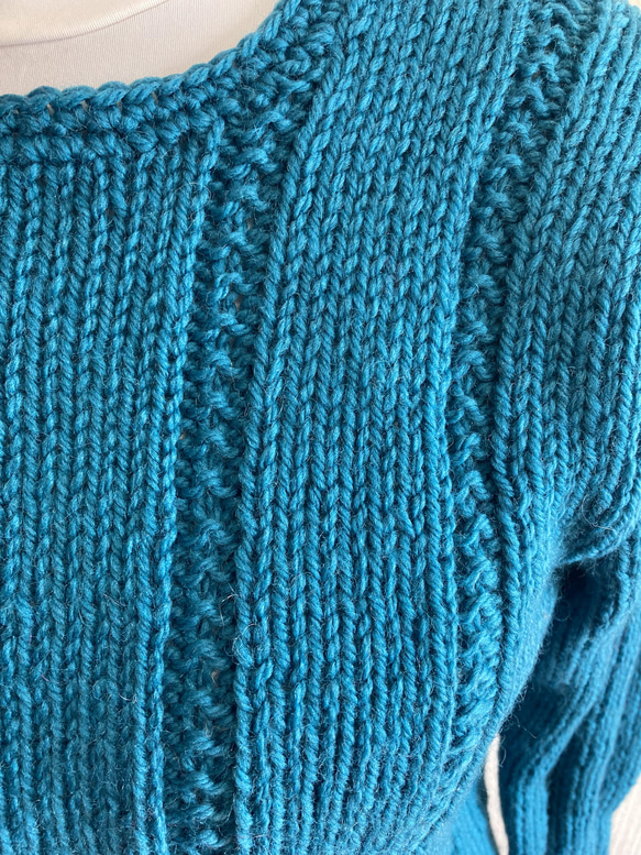 手編みセーター　新品　棒針編み 3枚目の画像