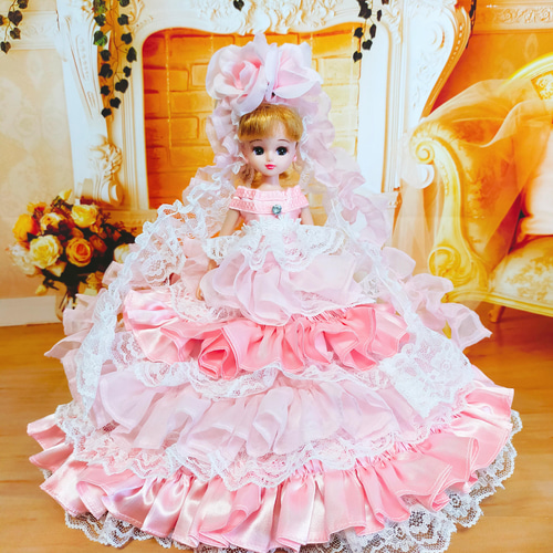 リカちゃんサイズ ハンドメイド プリンセスドレス ピンク・プリューム