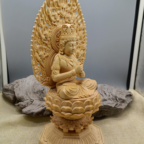 【現状品】菩薩様　如来像　阿弥陀如来　仏像　一刀彫　木彫り　羽衣 現状品】菩薩様 如来像 阿弥陀如来 仏像 一刀彫 木彫り 羽衣