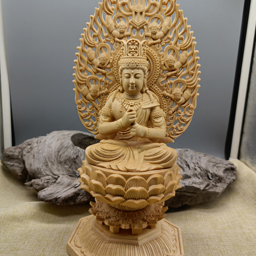 珍品 天然木 檜材を使用 精密細工 一刀彫 極上品 風神雷神像一式 珍品 天然木 檜材を使用 精密細工 一刀彫 極上品 風神雷神像一式