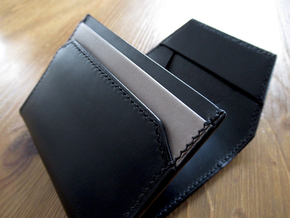 コンパクト財布　手縫い　小さい財布　ミニ財布　手のひらサイズ　革財布　ブッテーロ　Maine マイネ　革財布　 2枚目の画像