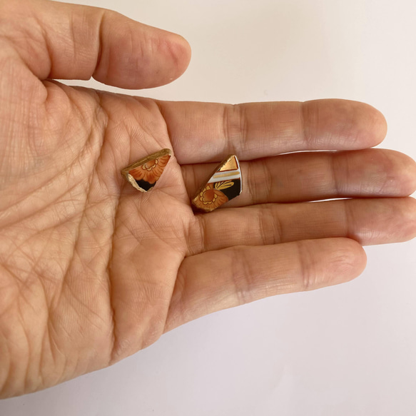 伊万裡燒陶器金津木耳環耳環中等大小 / 花卉圖案葉圖案傳統工藝品 第7張的照片