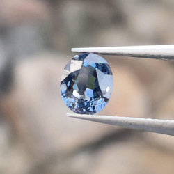 スピネルルース グレーがかったブルーの美しいスピネル 1.05カラットのオーバルカット 天然宝石 スリランカ原産 12枚目の画像