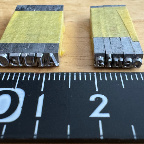 活字 5号 1セット アルファベットと数字、記号各1個 総個数70個 活字 5号 1セット アルファベットと数字、記号各1個 総個数70個