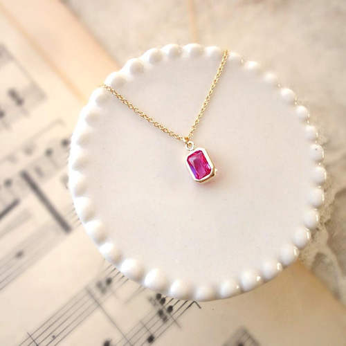 天然石のペンダント□ Emerald Cut 14KGF □ ピンクサファイア  