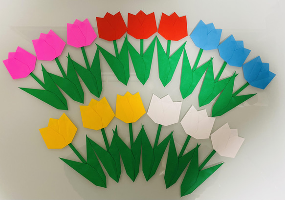 折り紙 ハンドメイド 壁面飾り 折り紙 メダル 花 壁面飾り ハンドメイド 40個 角 - メルカリ