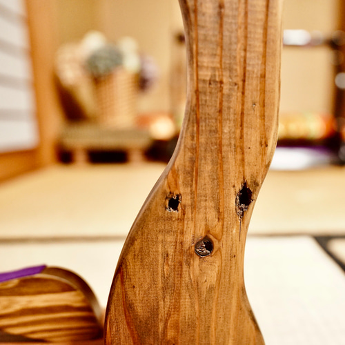 24時間以内に発送】手作り木工 木製三味線スタンド （オイル仕上げ