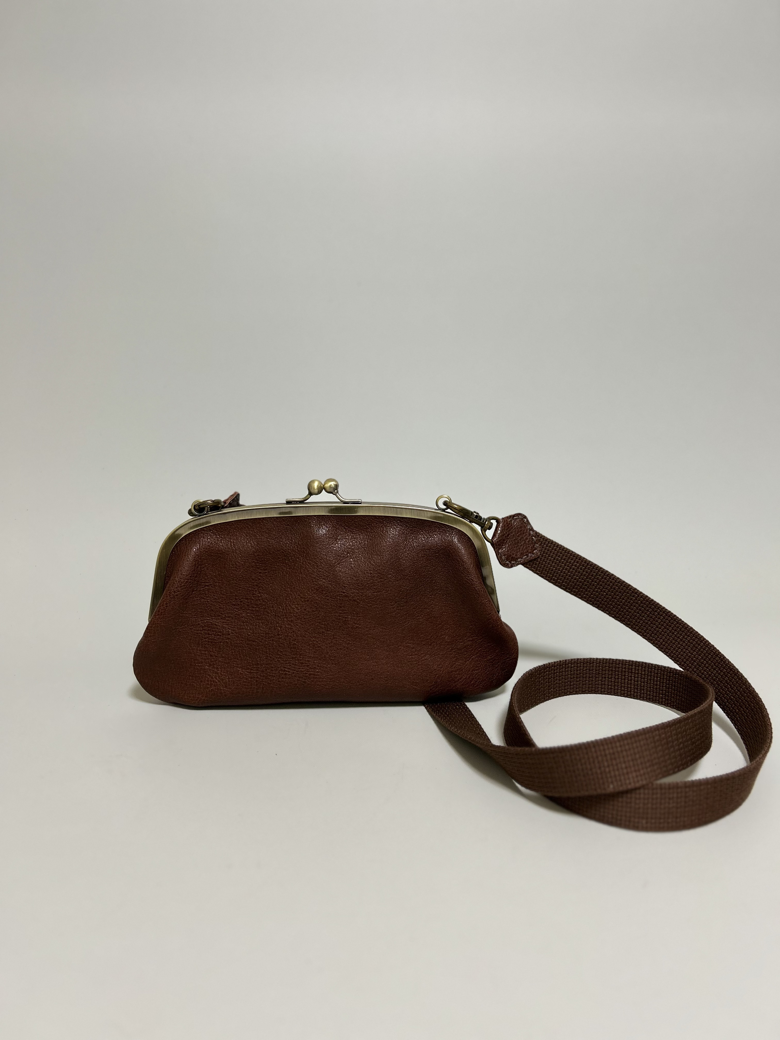 姫路レザー携帯も入る2way親子がま口◆焦げ茶　　車掌バック　ショルダーバック　ポシェット　クリスマス