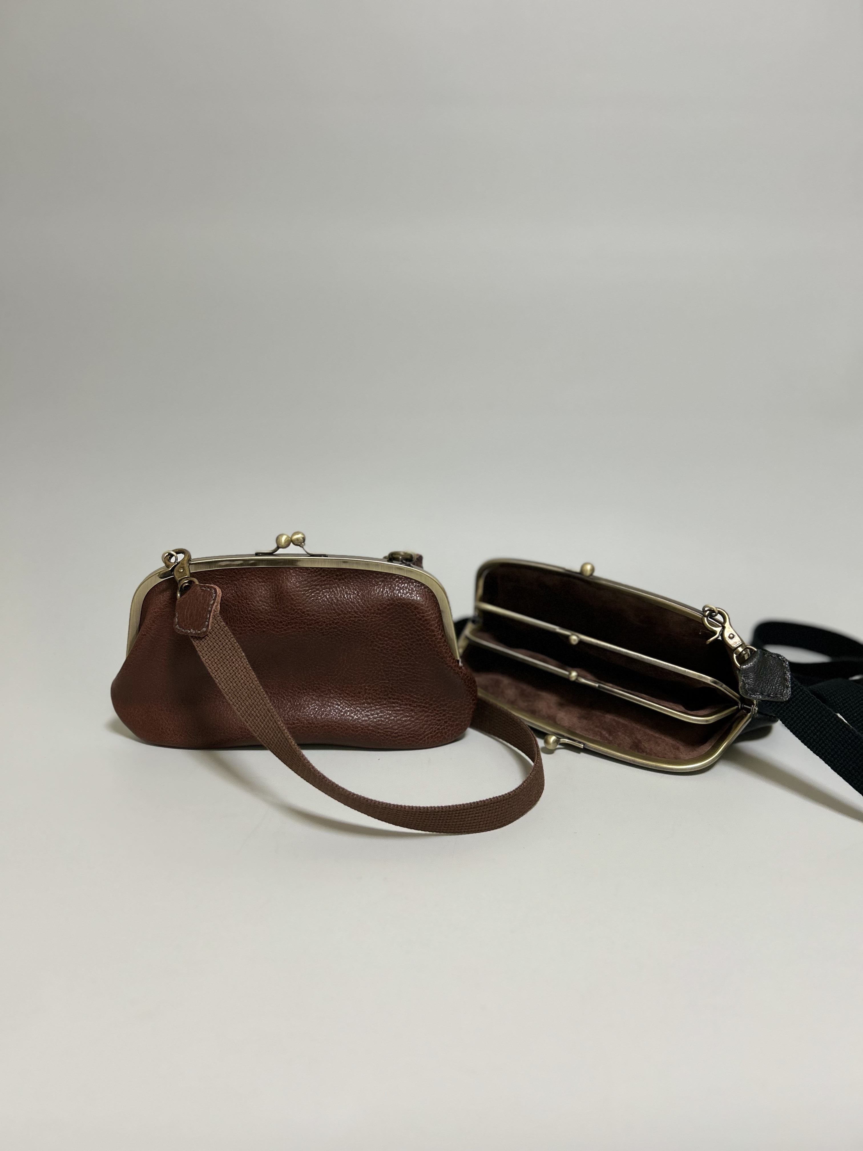 姫路レザー携帯も入る2way親子がま口◆焦げ茶　　車掌バック　ショルダーバック　ポシェット　クリスマス