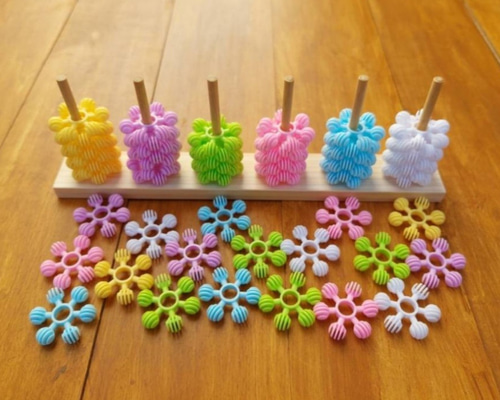 おもちページ　おもちゃ棚　保育家具　ハンドメイド　送料無料 おすすめの子ども家具 保育園幼稚園でも大活躍【おもちゃと道具の整理