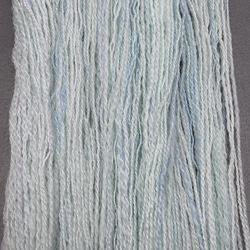 手洗い手染め手紡ぎ毛糸　【ペレンデール】（2022010401） 4枚目の画像
