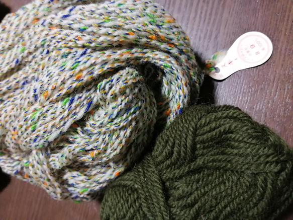 ハンドメイド毛糸の帽子 2枚目の画像
