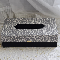 ティッシュケース　ティッシュボックス　カルトナージュ　　アラベスク　ボタニカル柄 2枚目の画像