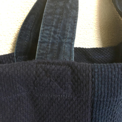 【A5対応】【散歩用】藍染刺し子剣道着リメイク ミニトートバッグ 15 3枚目の画像
