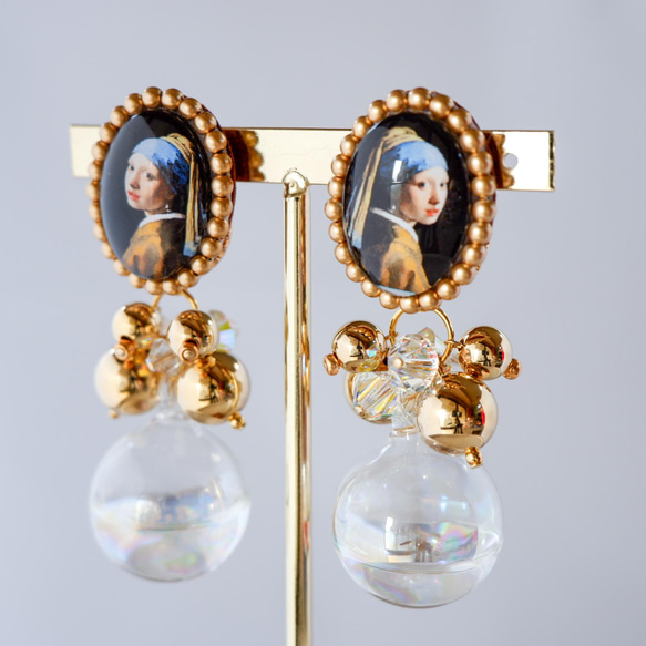 藝術玻璃圓頂“戴珍珠耳環的少女” 第7張的照片