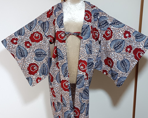 衝立　着物生地で柄を作っております☆ 9c2debc32f94254d0c2620da8b99b0