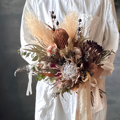 【完成品の販売】ウエディングブーケ パンパスグラス パンパスグラスとアネモネのナチュラルブーケ✲ / 結婚式 ウェディング