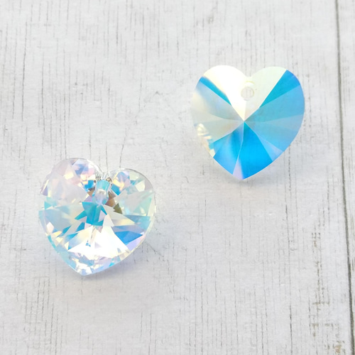 18×17.5mm 1個】スワロフスキー ハート #6228（クリスタルAB) ビジュー