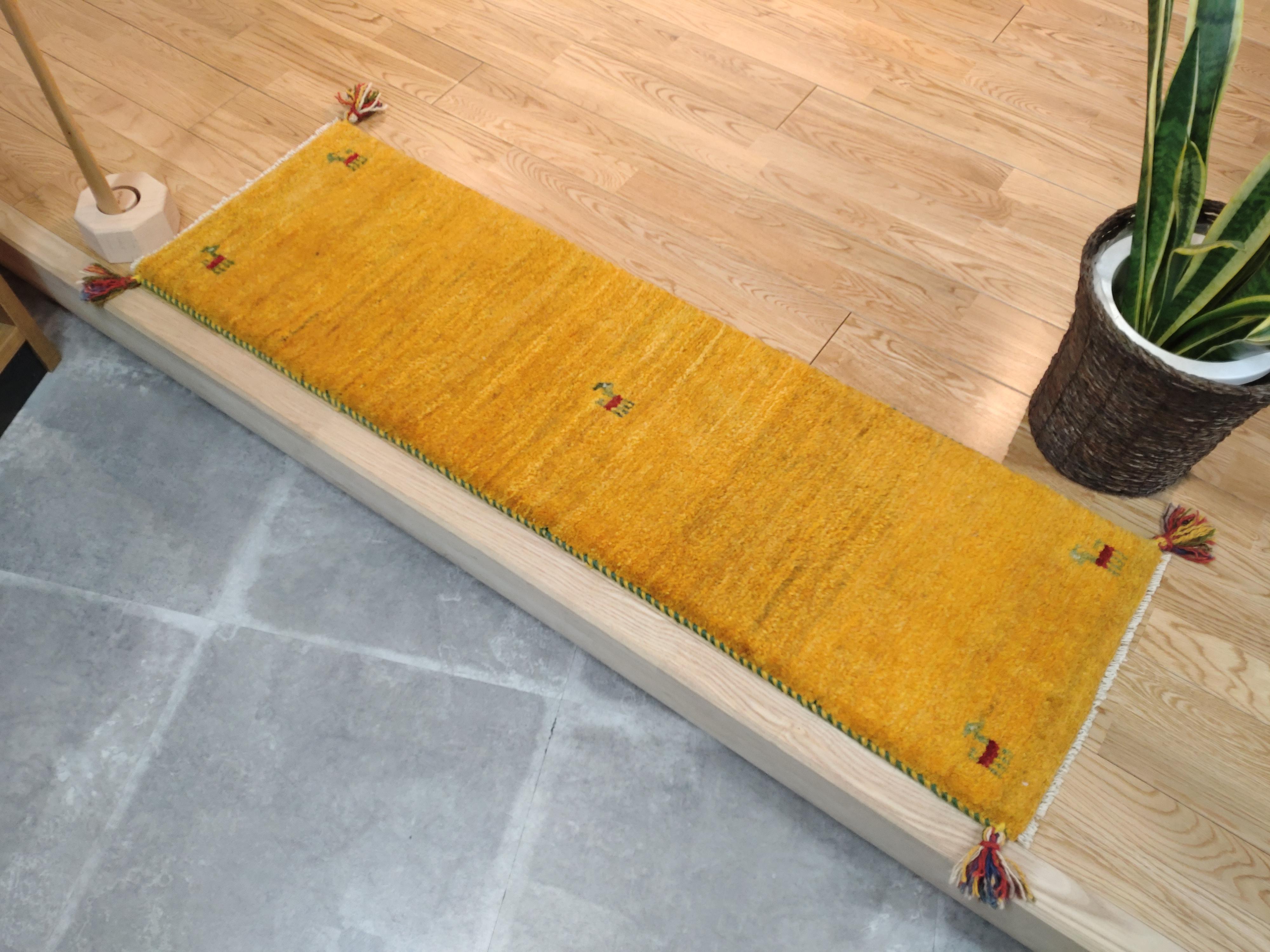 ペルシャ　ギャッベ ミニランナー　120×43 黄金色　糸杉 ペルシャ ギャッベ ミニランナー 120×43 黄金色 糸杉 （ペルシャ