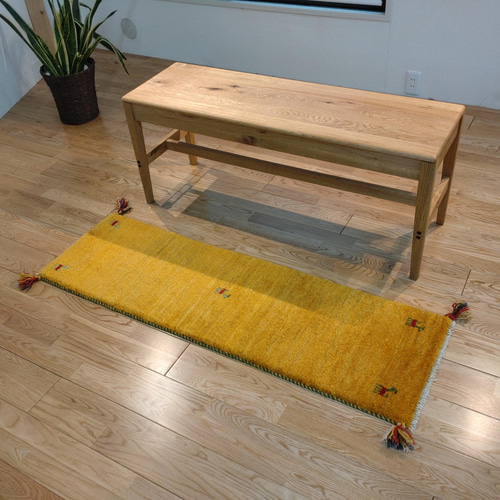 完売】ペルシャ ギャッベ ミニランナー 132x40 黄金色 黄色 カーペット