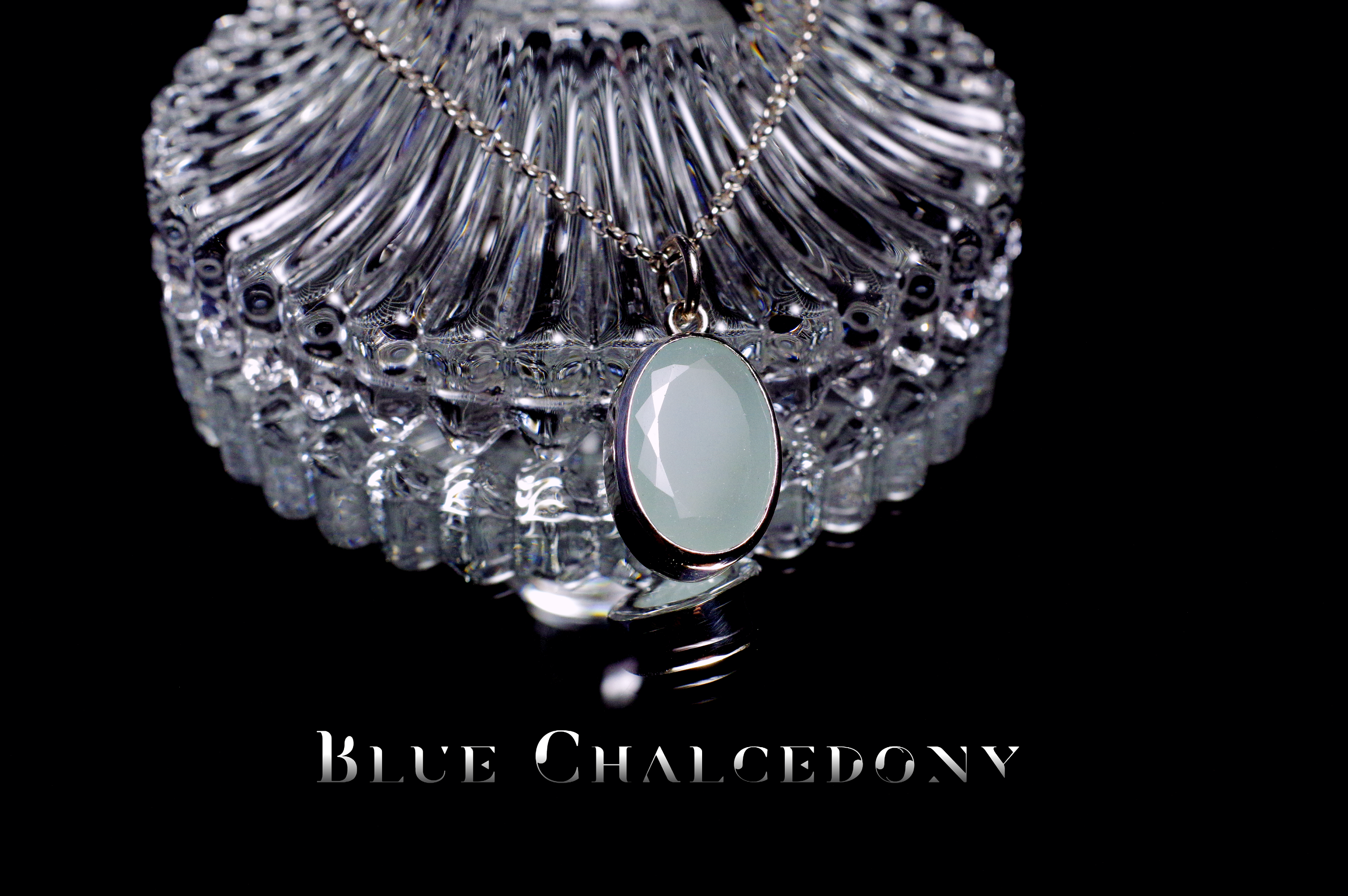 New『Blue Chalcedony』の世界でひとつの天然石ネックレスsilver925 + ロジウムコーティング