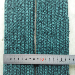 あったかウールの手編みレッグウォーマー(ビリジアン+ブルー)ロングタイプ『Creema限定』 2枚目の画像
