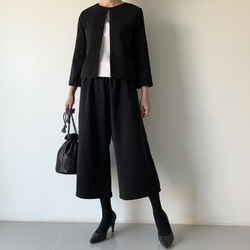 フォーマルなのに不思議なぐらい着心地抜群。ゆったりパンツとジャケット セットアップ 3枚目の画像