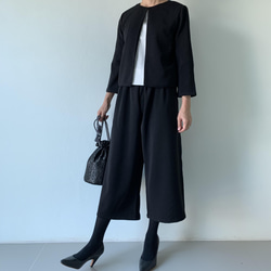 フォーマルなのに不思議なぐらい着心地抜群。ゆったりパンツとジャケット セットアップ 4枚目の画像