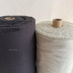 長款圍裙，十字設計，白色及其他顏色。共有9種顏色可選。 ◇預計2026年5月中旬出貨◇ 第16張的照片