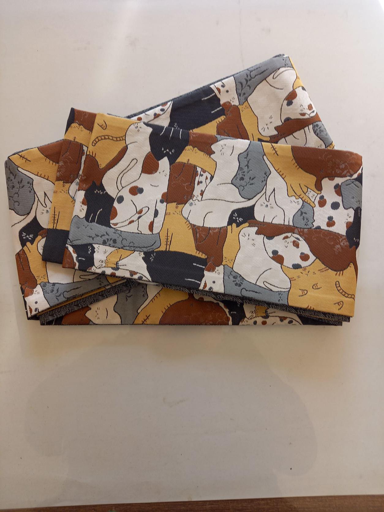 絵画織細帯　ねこづくし