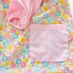 小花柄のスモック ピンク 切替 長袖 80、90、100、110、120サイズ 2枚目の画像