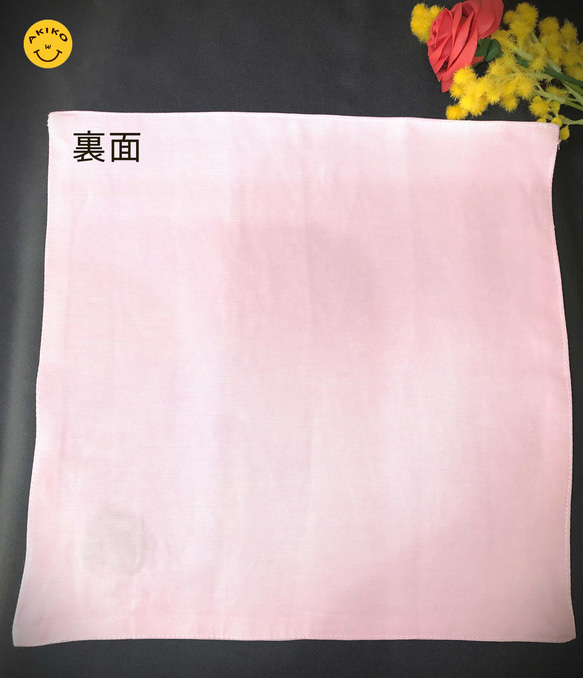 リネン手刺繍ハンカチ「着物」30cm×30cm 「ピンク」 8枚目の画像